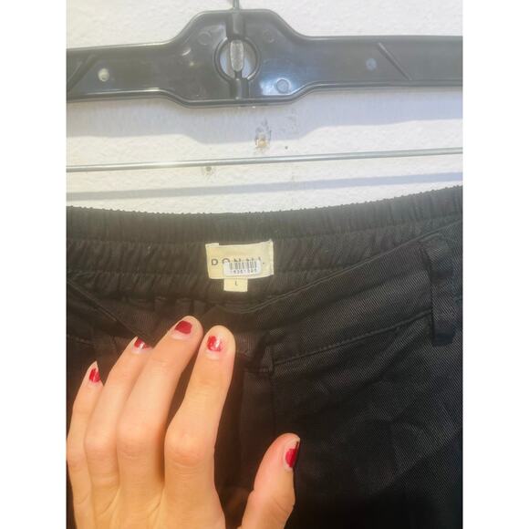 DONNI Women's Black Twill Pleated Button Front Zip Up Closure Pants Size Large - Picture 7 of 15